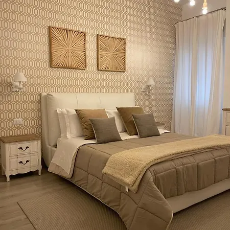 Bed and Breakfast Domus Alberta Λέτσε